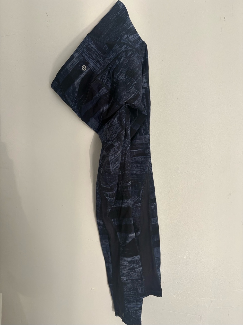 lululemon athletica Men’s Dark Navy Patterned Joggers